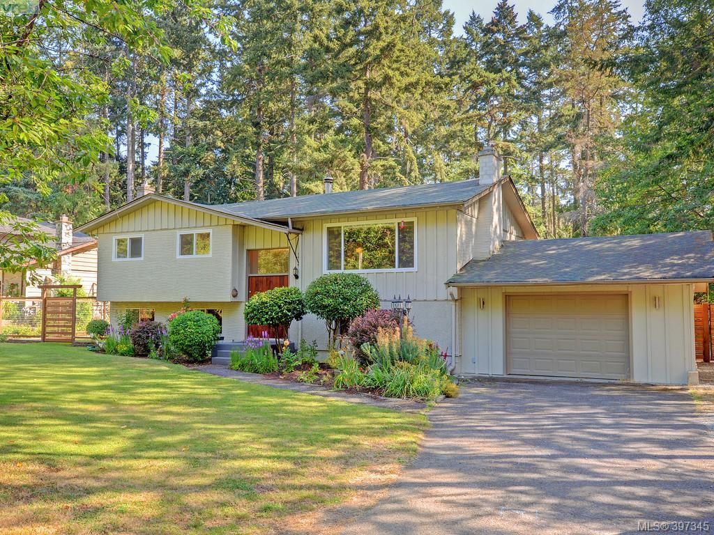 I have sold a property at 2030 Lands End RD in NORTH SAANICH
